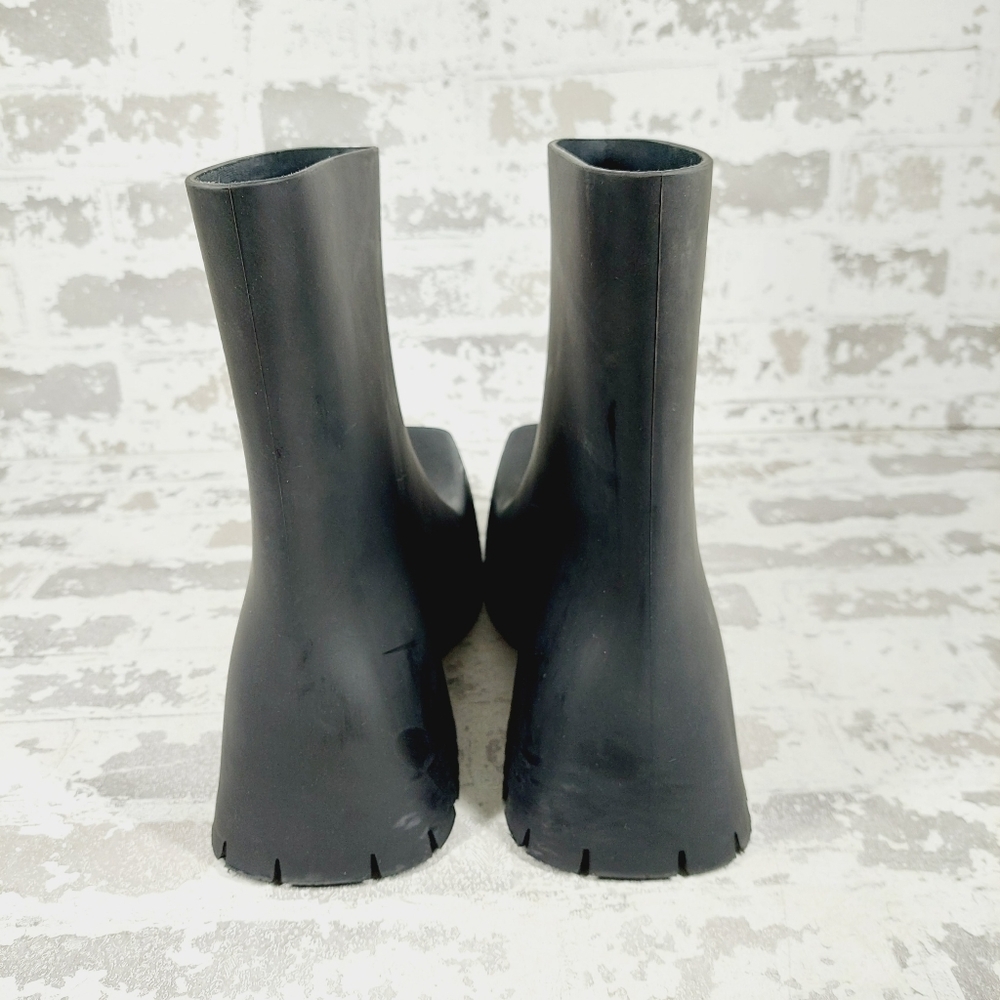 New Balenciaga Trooper Black Rubber Square Toe Rain Boots F741 - Picture 6 of 14